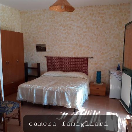 Il Canneto Villa ซัสซารี ภายนอก รูปภาพ